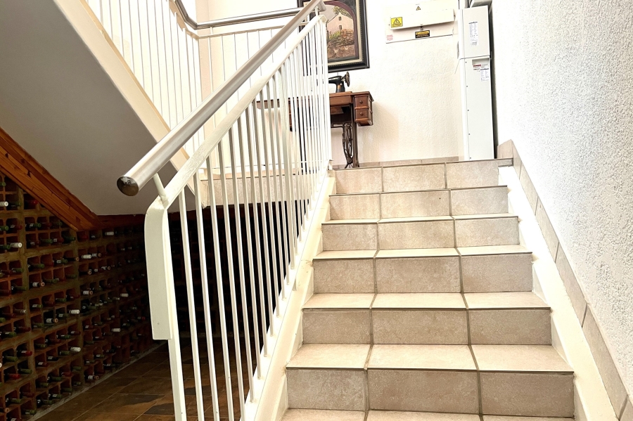 3 Bedroom Property for Sale in Kosmos North West